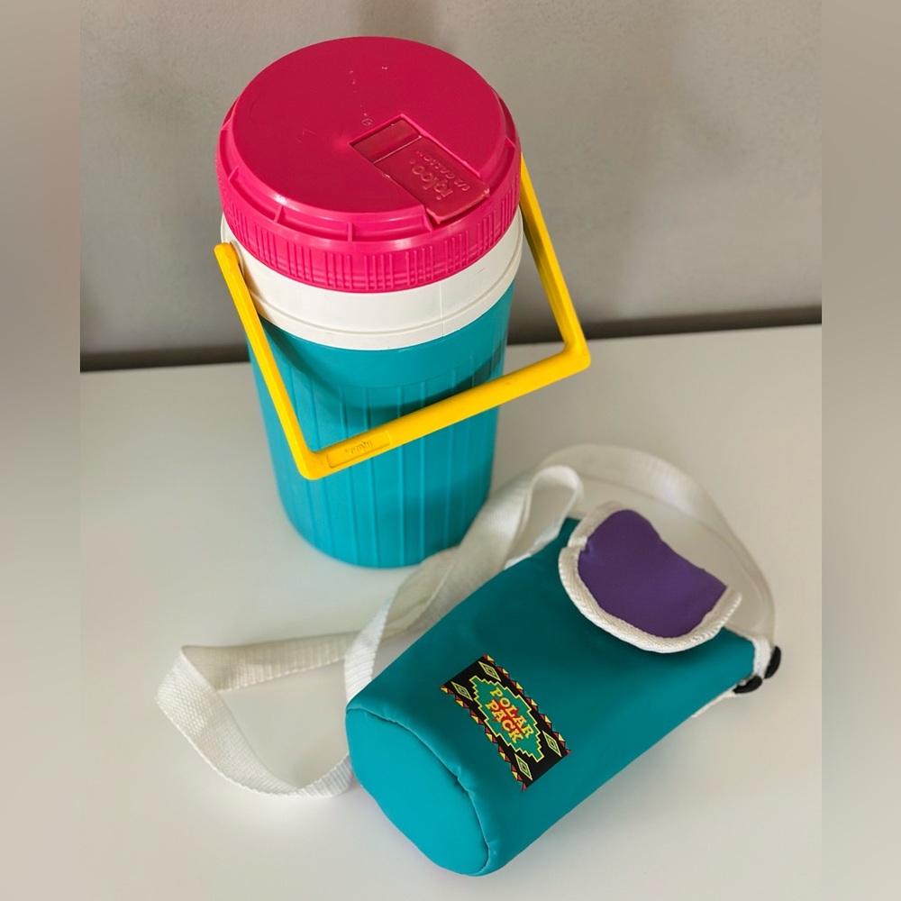 Vintage 90s travel drink coolers